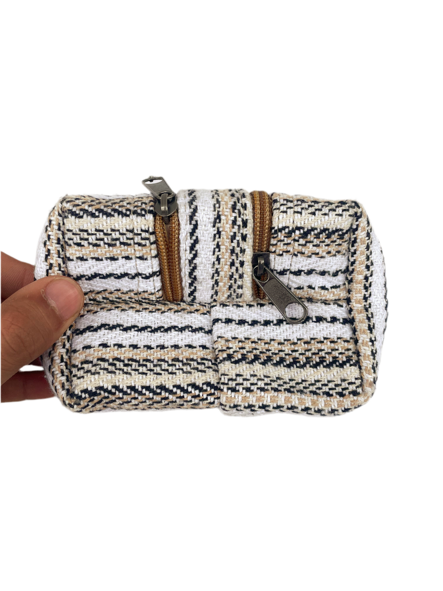 Makeup pouch