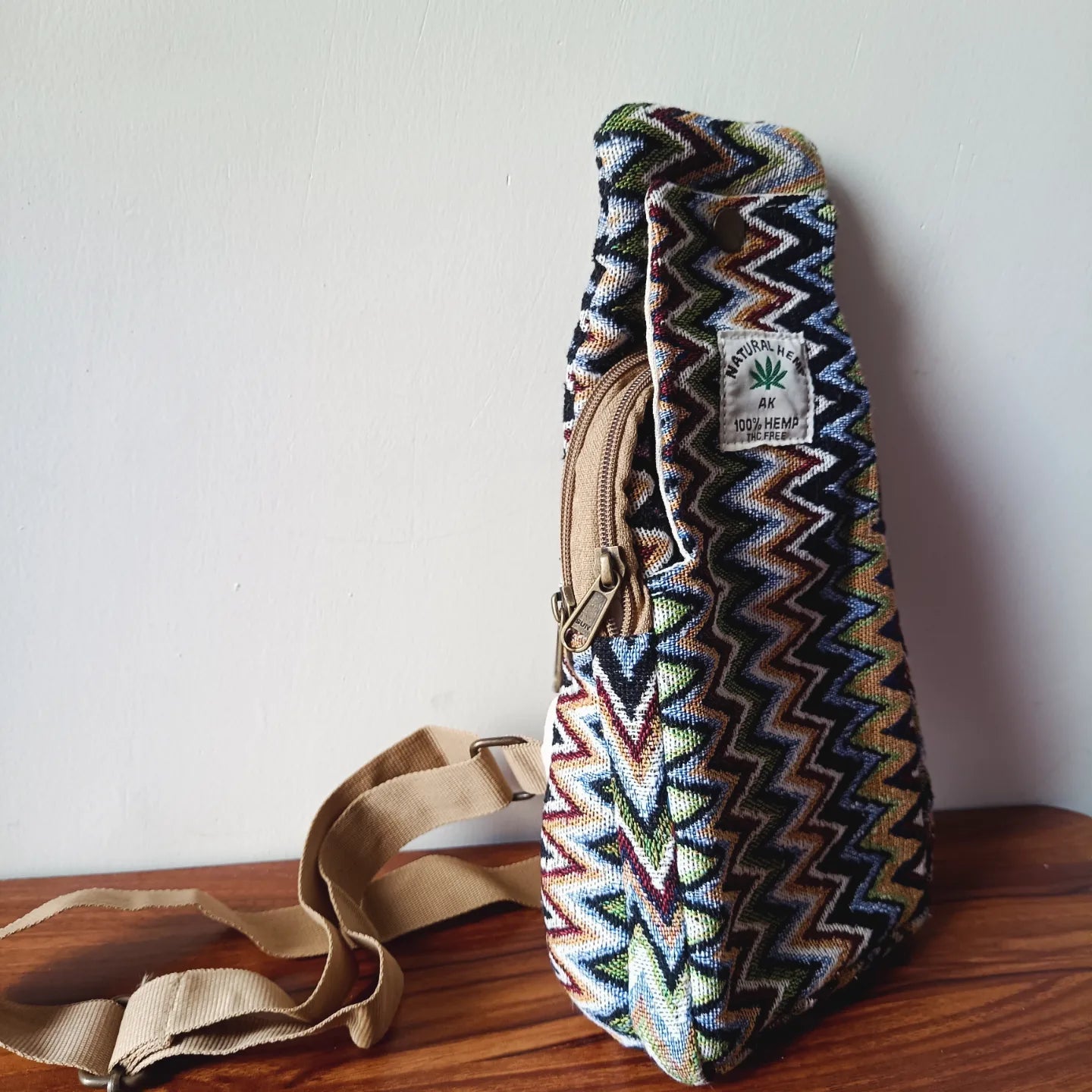 Zigzag Chest bag