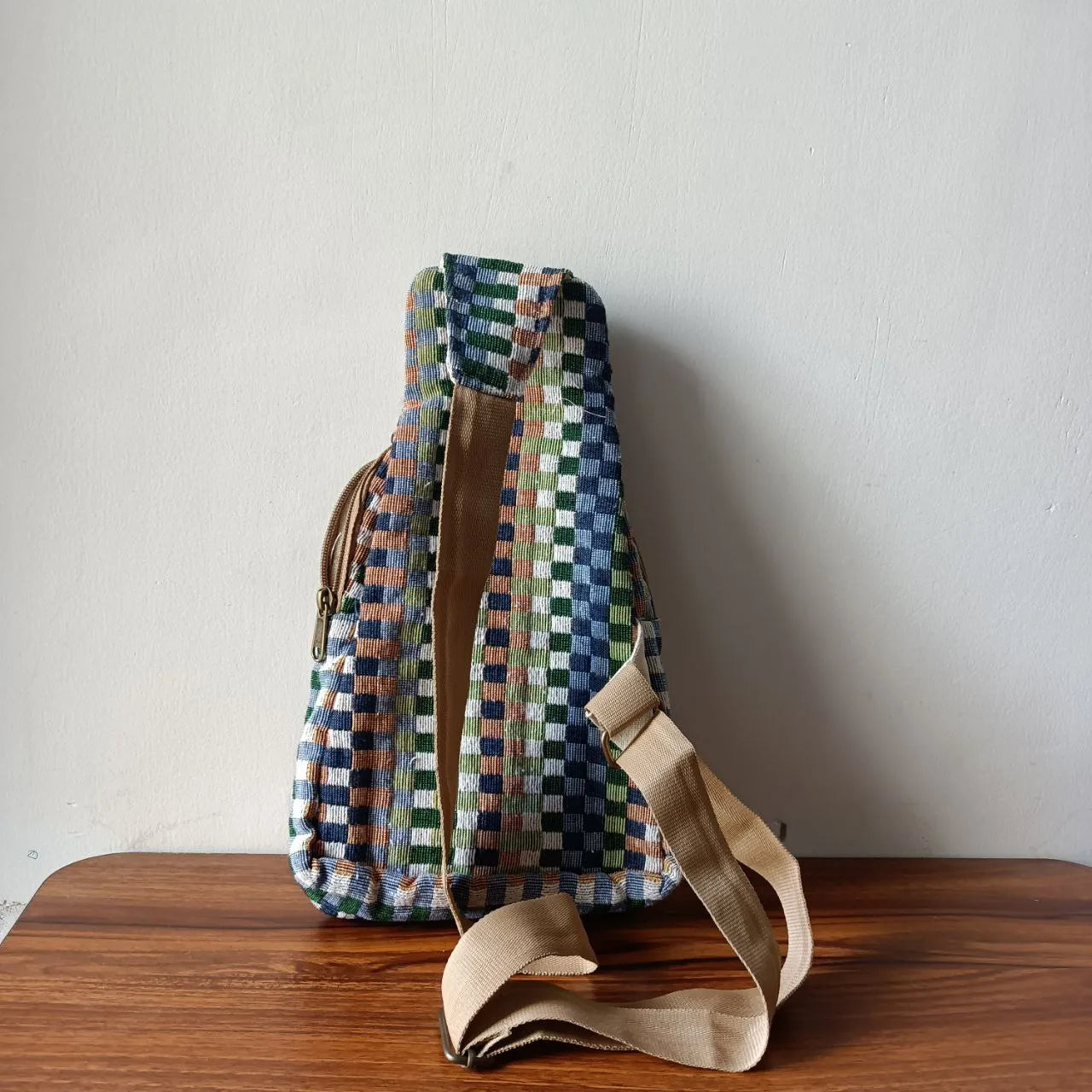 Green cuber chest bag