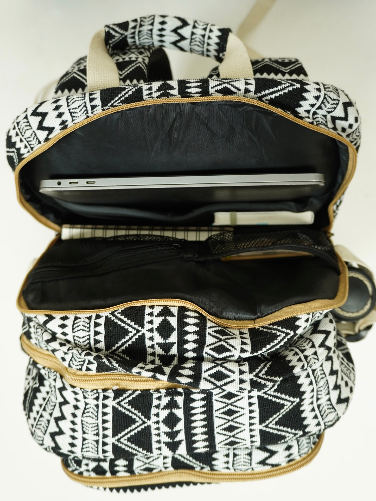 Zigzag City Carry